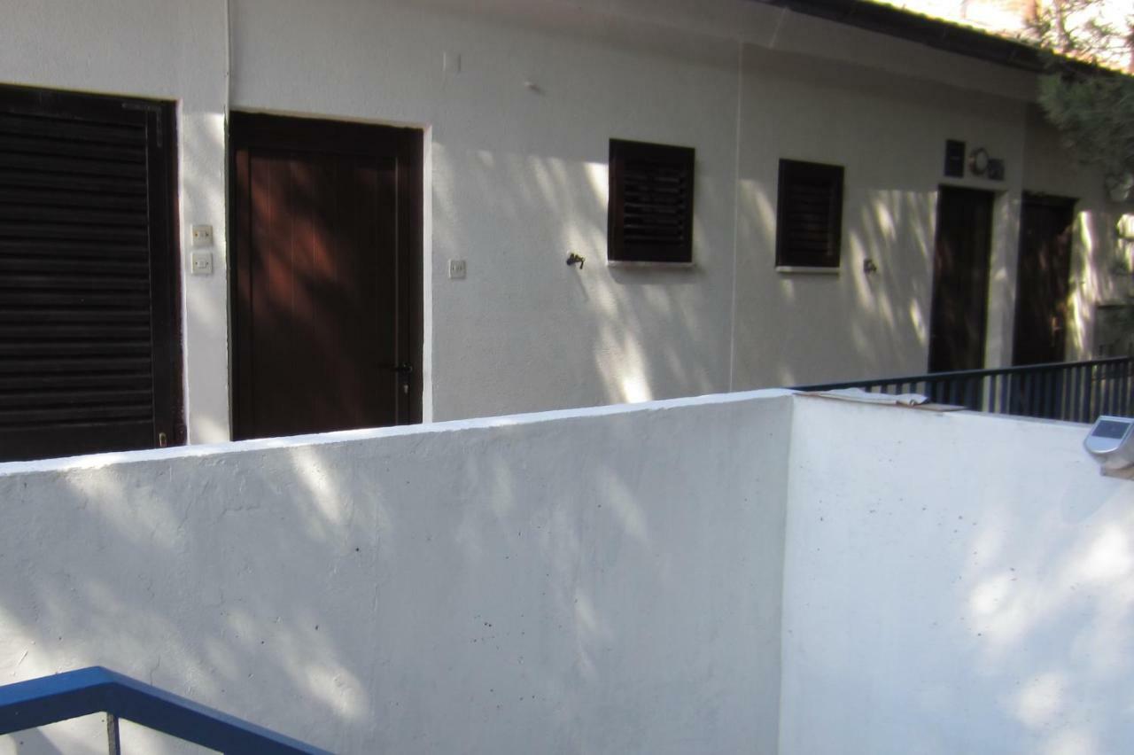 Apartman Valinor Miholascica 外观 照片