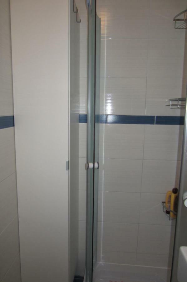 Apartman Valinor Miholascica 外观 照片